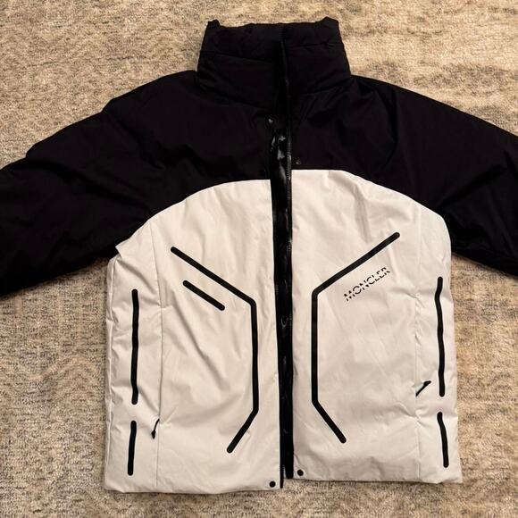 Moncler barcena down jacket men - Picture 1 of 10